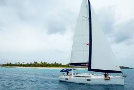 Moorings 48.4 starboard