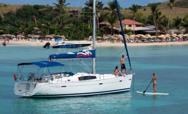 sailing monohull in St. Martin
