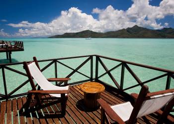 Tahiti hotel and deck